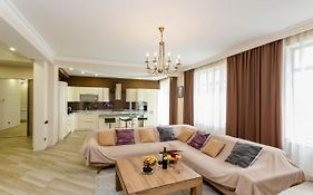 Апартаменты Rustaveli Residence III